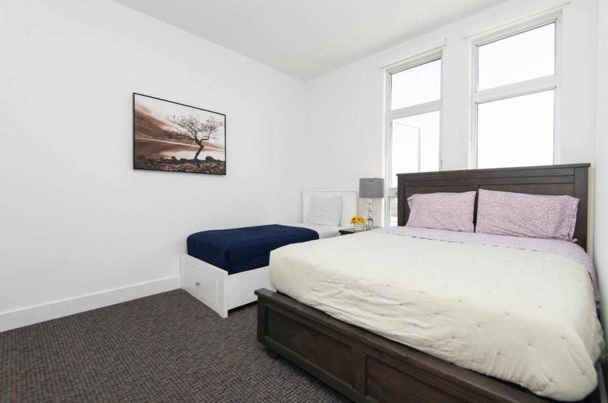 Apartment Spacious 2 Bedroom Penthouse With Patio And Amazing Views In Venice And Marina Del Rey *