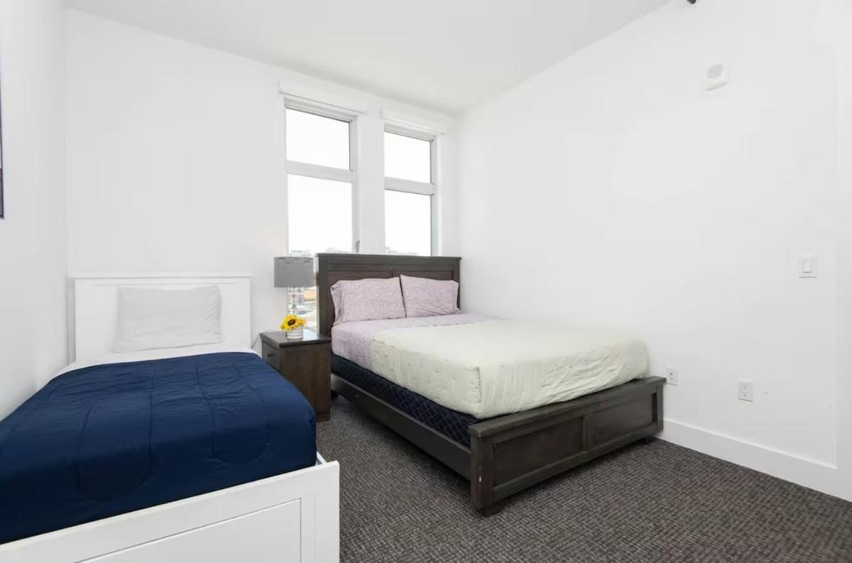 Spacious 2 Bedroom Penthouse With Patio And Amazing Views In Venice And Marina Del Rey Apartment Los Angeles